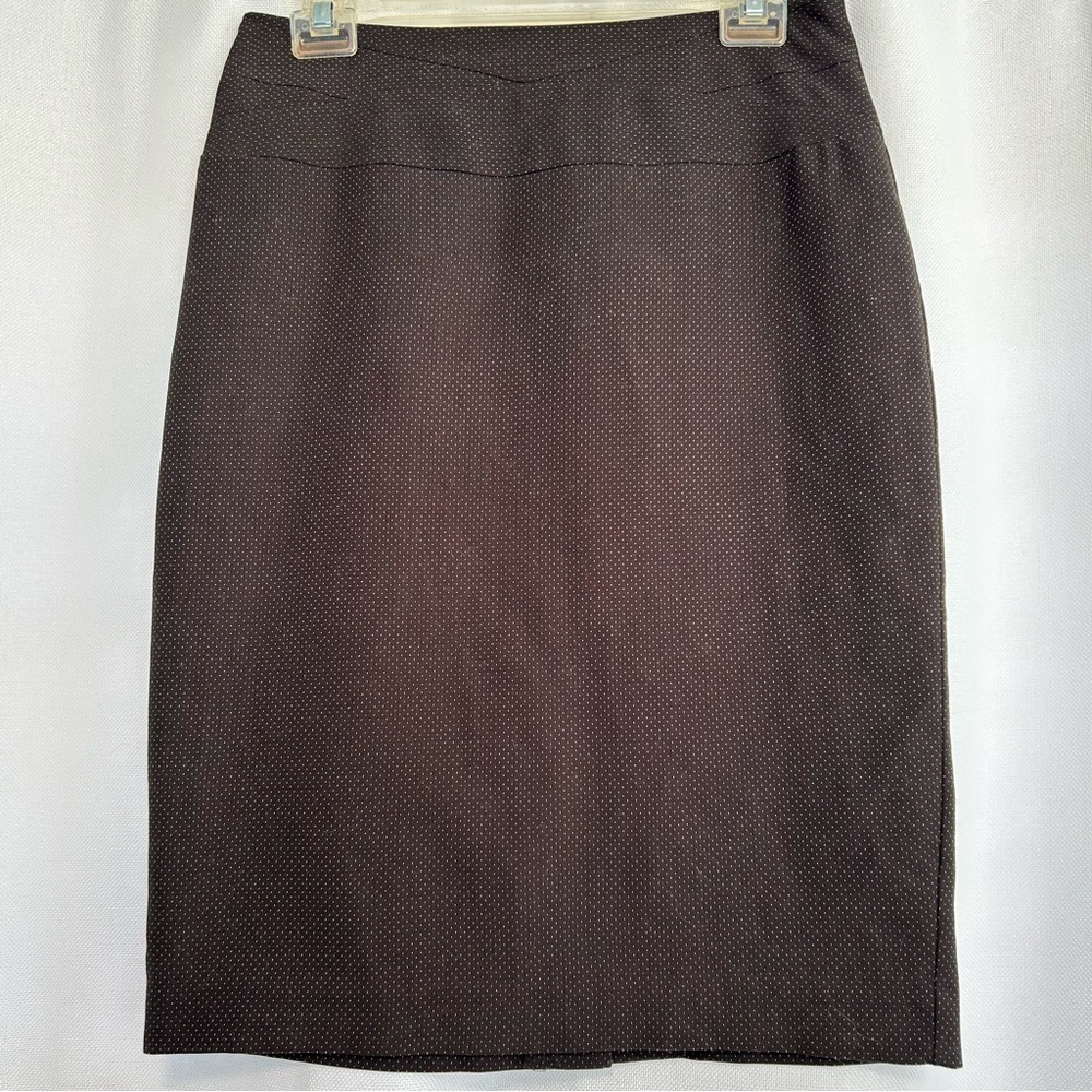 Worthington Black and White Pencil Skirt